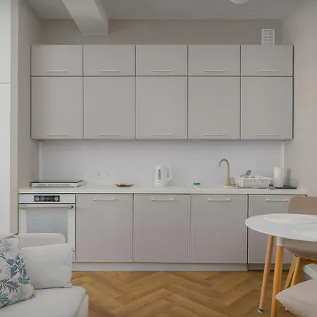 Apartment Citystay Radwanska Przytulny W Sercu Lodzi Lodz